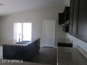 2926 E Mobile Ln, Phoenix, AZ 85040 photo 6