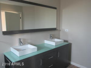2926 E Mobile Ln, Phoenix, AZ 85040 photo 12
