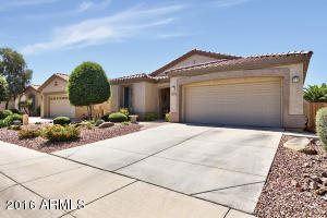 4257 E Azalea Dr, Gilbert, AZ 85298 photo 3