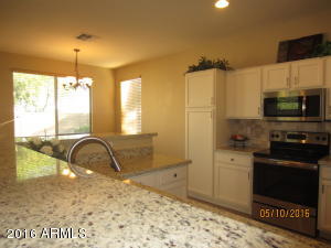 2985 E Ravenswood Dr, Gilbert, AZ 85298 photo 10