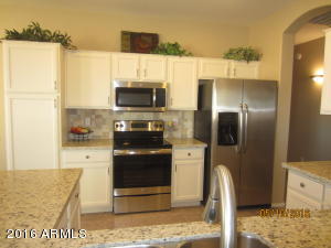 2985 E Ravenswood Dr, Gilbert, AZ 85298 photo 4
