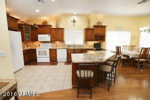 2137 E Danbury Rd, Phoenix, AZ 85022 photo 8