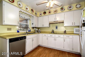 4057 E Clovis Cir, Mesa, AZ 85206 photo 2