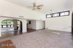 6829 N 1st Pl, Phoenix, AZ 85012 photo 11