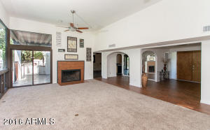 6829 N 1st Pl, Phoenix, AZ 85012 photo 10