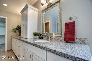 1067 W Cooley Dr, Gilbert, AZ 85233 photo 25