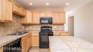 3802 W Crocus Dr, Phoenix, AZ 85053 photo 9