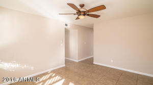 3802 W Crocus Dr, Phoenix, AZ 85053 photo 4