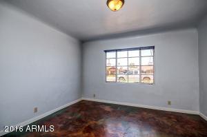533 W Pepper Pl, Mesa, AZ 85201 photo 9