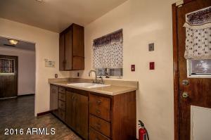 533 W Pepper Pl, Mesa, AZ 85201 photo 6