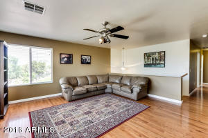 2562 E Oxford Ct, Gilbert, AZ 85295 photo 9