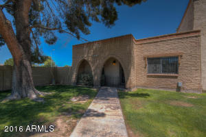 2104 E Donner Dr, Tempe, AZ 85282 photo 3