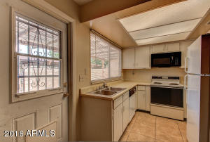 2104 E Donner Dr, Tempe, AZ 85282 photo 10
