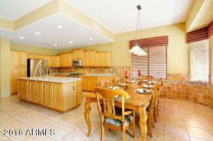 16611 S 15th Dr, Phoenix, AZ 85045 photo 8