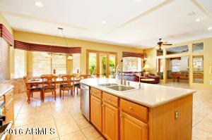 16611 S 15th Dr, Phoenix, AZ 85045 photo 6
