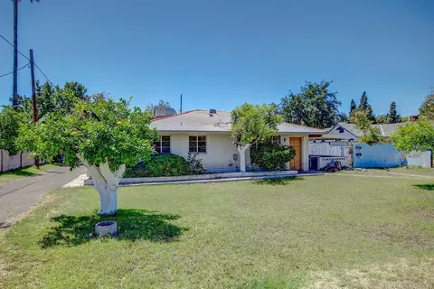 1249 E Ocotillo Rd, Phoenix, AZ 85014 photo 4