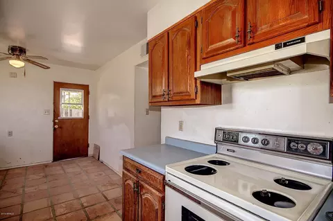 1249 E Ocotillo Rd, Phoenix, AZ 85014 photo 7