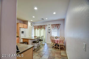 1672 S Falcon Dr, Gilbert, AZ 85295 photo 11