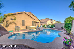 1672 S Falcon Dr, Gilbert, AZ 85295 photo 35
