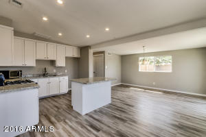 4137 N 27th Dr, Phoenix, AZ 85017 photo 10