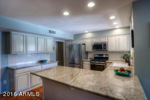 2443 E Christy Dr, Phoenix, AZ 85028 photo 3
