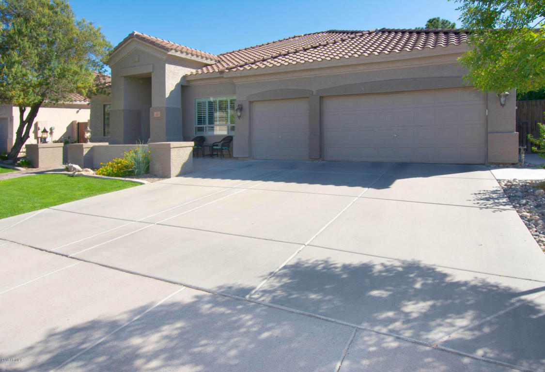 1503 E Sagebrush St, Gilbert, AZ 85296 photo 2