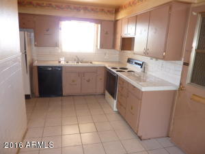 5522 E Colby St, Mesa, AZ 85205 photo 2