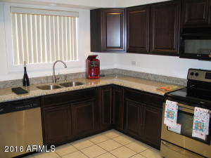 1275 E Manhatton Dr, Tempe, AZ 85282 photo 3
