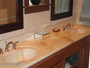 1275 E Manhatton Dr, Tempe, AZ 85282 photo 11