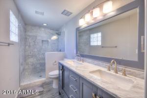 3748 E Gelding Dr, Phoenix, AZ 85032 photo 9
