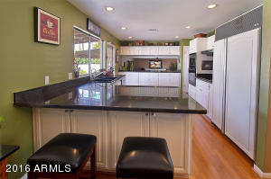 502 E Meadow Ln, Phoenix, AZ 85022 photo 4