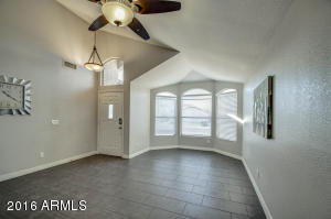 483 E Sherri Dr, Gilbert, AZ 85296 photo 8