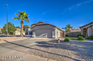 483 E Sherri Dr, Gilbert, AZ 85296 photo 4