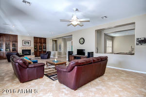 2889 E Lowell Ave, Gilbert, AZ 85295 photo 8