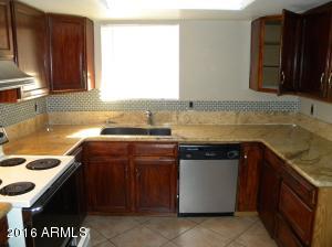 5212 E Half Moon Dr, Phoenix, AZ 85044 photo 5