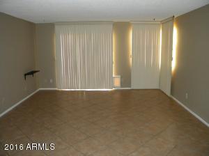 5212 E Half Moon Dr, Phoenix, AZ 85044 photo 8