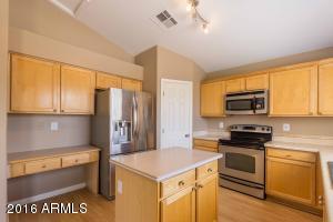 2055 E Pinto Dr, Gilbert, AZ 85296 photo 5