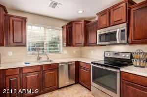 2554 E Boston St, Gilbert, AZ 85295 photo 2