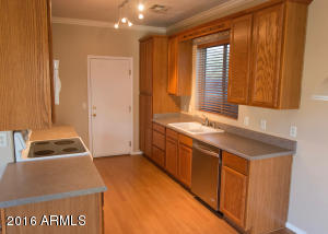 8744 E Kilarea Ave, Mesa, AZ 85209 photo 12