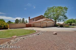 2443 E Pelican St, Gilbert, AZ 85234 photo 4