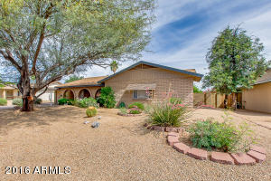 2732 E North Ln, Phoenix, AZ 85028 photo 2
