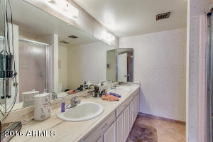 2732 E North Ln, Phoenix, AZ 85028 photo 35