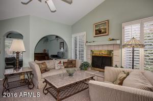 3879 Everett Dr, Phoenix, AZ 85032 photo 6