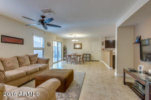 947 S Pheasant Dr, Gilbert, AZ 85296 photo 8