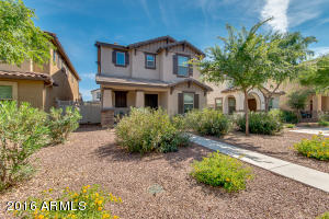 947 S Pheasant Dr, Gilbert, AZ 85296 photo 1