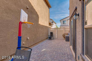 947 S Pheasant Dr, Gilbert, AZ 85296 photo 21