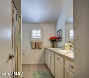 4549 E Rhonda Dr, Phoenix, AZ 85018 photo 20