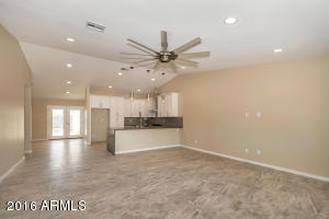 1807 E Fairmount Ave, Phoenix, AZ 85016 photo 2