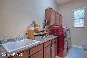 1630 E Nightingale Ln, Gilbert, AZ 85298 photo 21