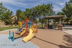1744 S Falcon Dr, Gilbert, AZ 85295 photo 25